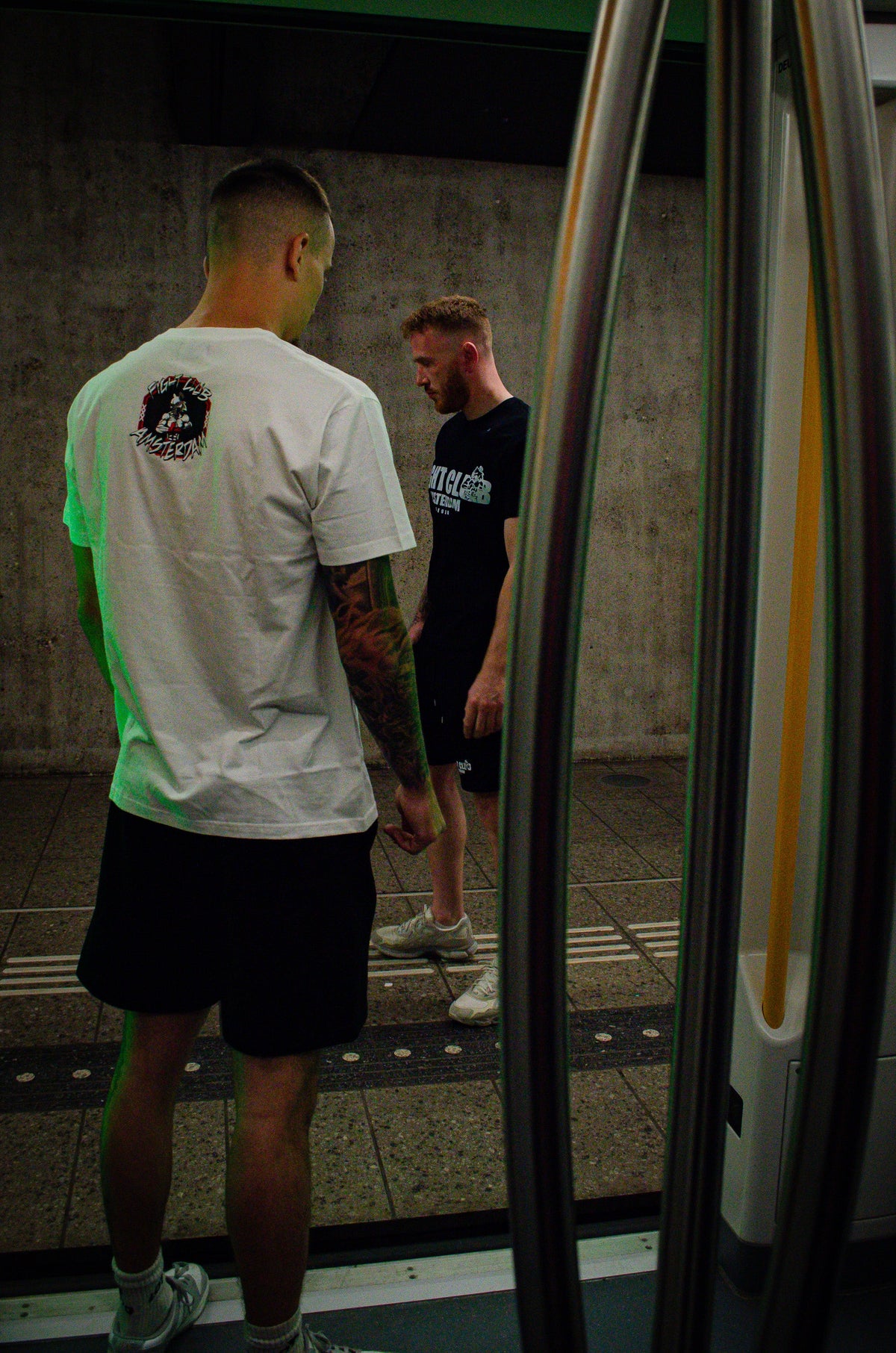 Essential T-Shirt Wit