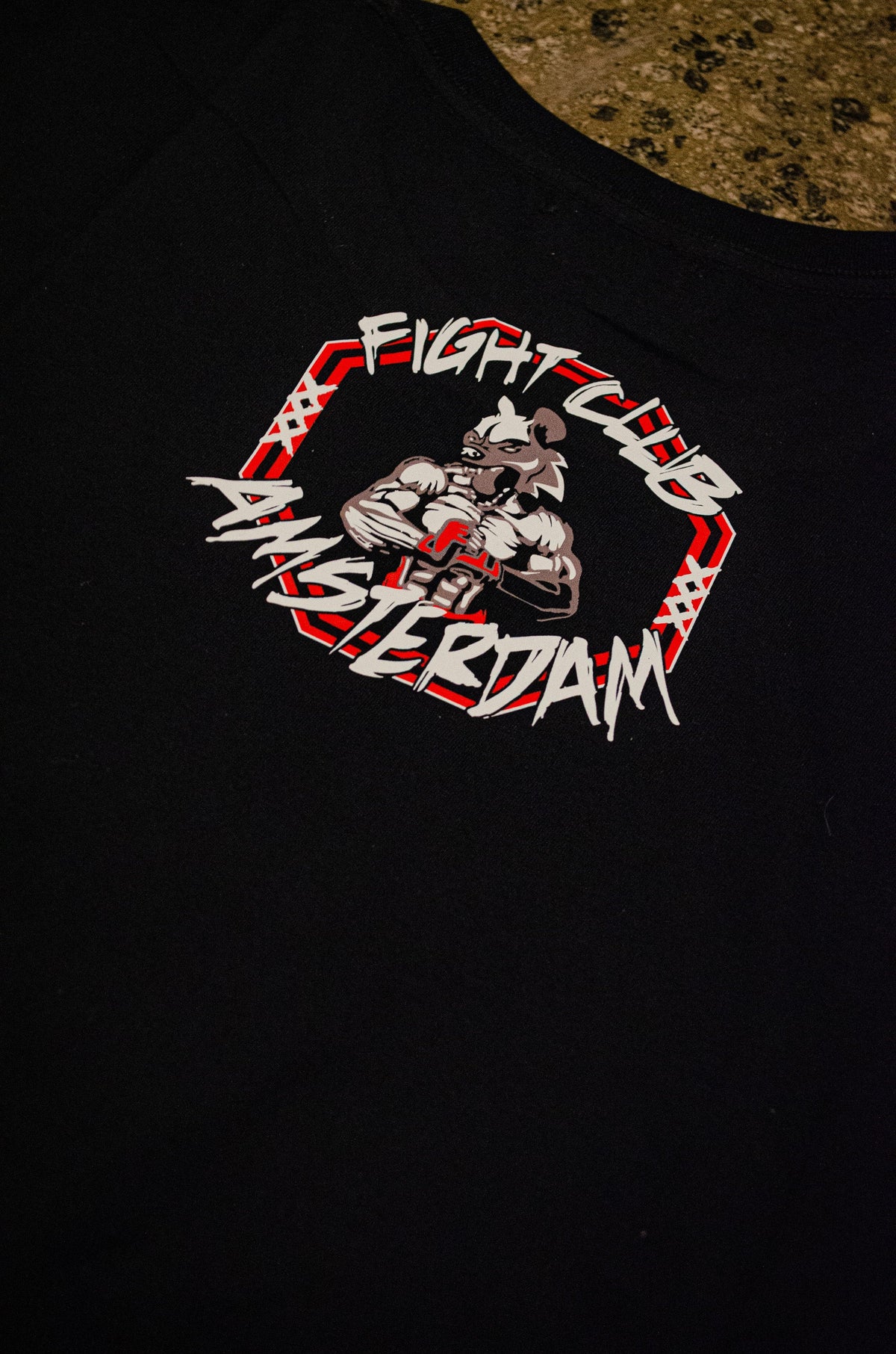 Essential T-Shirt Zwart