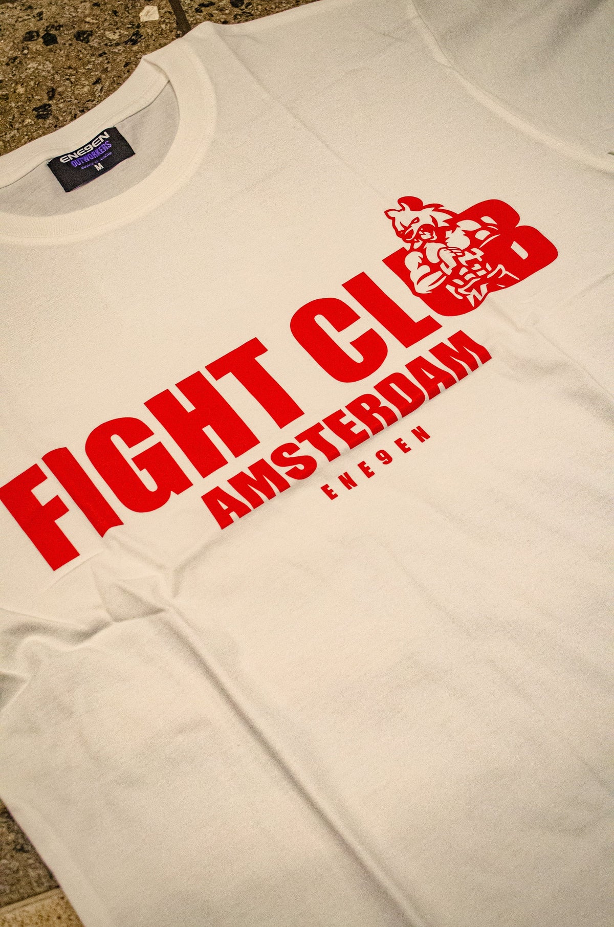 Essential T-Shirt Wit